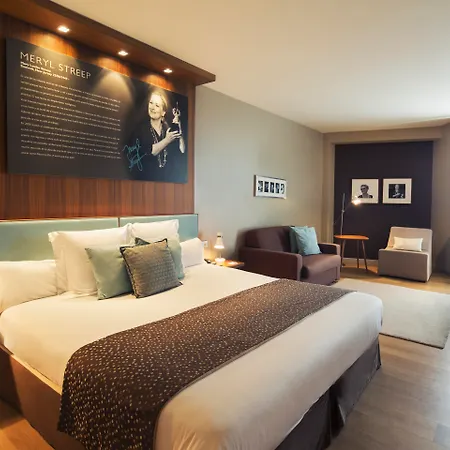 Zinema7 4* San Sebastian