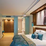 Zinema7 4* San Sebastian