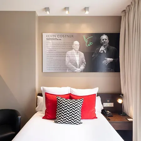 Zinema7 Hotel 4*
