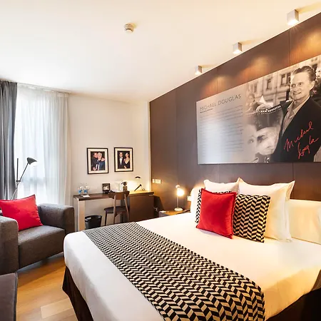 Hotel Zinema7 4*