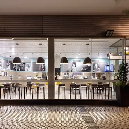 Hotel Zinema7 4*