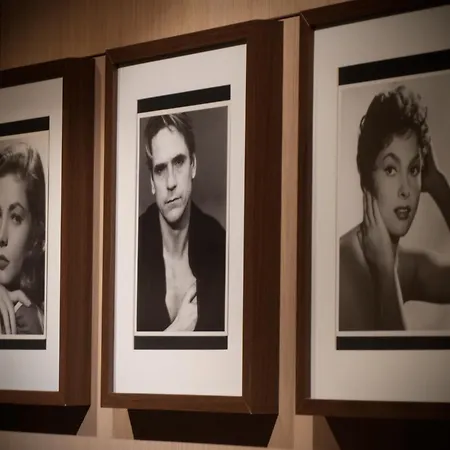 Zinema7 酒店 圣塞瓦斯蒂安