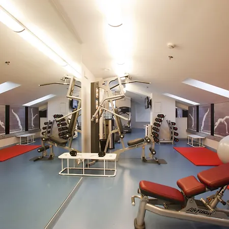 Hotel Zinema7 San Sebastian