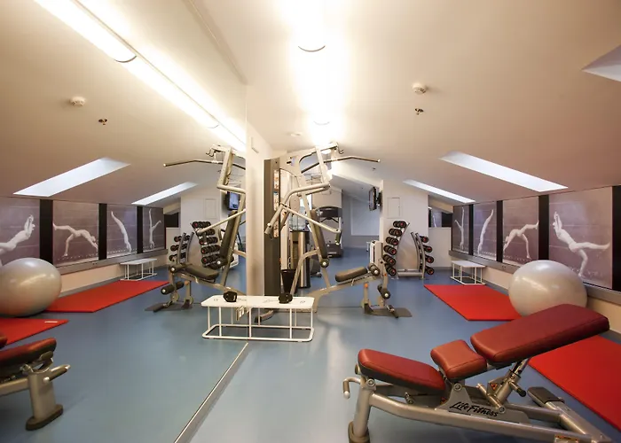 Hotel Zinema7 San Sebastian