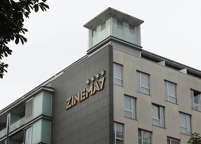 Zinema7 Hotel 4*