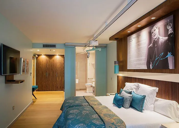 Zinema7 4* San Sebastian